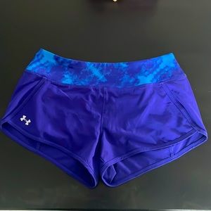 Women’s Underarmer small semi fitted purple shorts